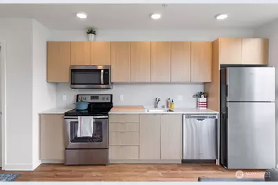 1601 N 45th Street #214, Seattle, WA 98103 - Photo 11