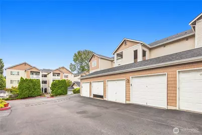 23908 Bothell Everett Highway #B-302, Bothell, WA 98021 - Photo 5
