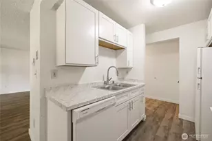 3909 Mason Loop Rd, Tacoma, WA 98409 - Photo 7