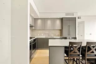 2510 6th Ave, Seattle, WA 98121 - Photo 27