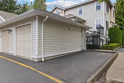7009 196th Street SW #A-205, Lynnwood, WA 98036 - Photo 29