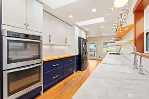 9682 Beacon Ave S, Seattle, WA 98118 - Photo 9