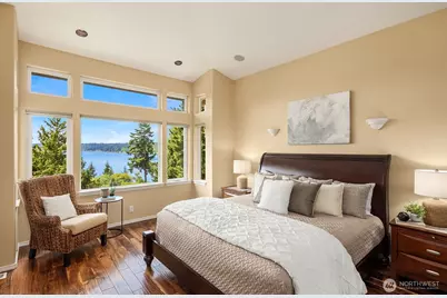 20230 NE 18th Place, Sammamish, WA 98074 - Photo 25