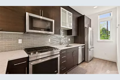 7459 Woodlawn Avenue NE #A, Seattle, WA 98115 - Photo 9