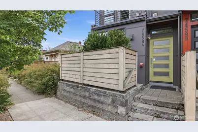 7459 Woodlawn Avenue NE #A, Seattle, WA 98115 - Photo 23