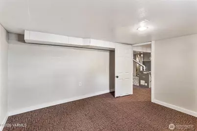 218 S 15th Avenue, Yakima, WA 98902 - Photo 21