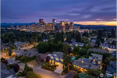 9831 NE 16th Street, Bellevue, WA 98004 - Photo 3