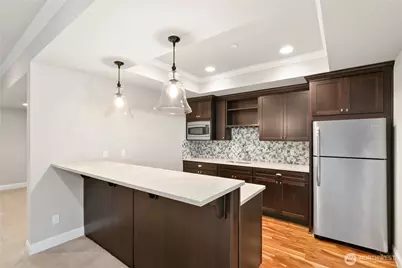 9831 NE 16th Street, Bellevue, WA 98004 - Photo 37