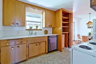 8004 S 134th St, Seattle, WA 98178 - Photo 27