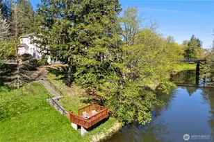 9821 NE Riverbend Dr, Bothell, WA 98011 - Photo 33