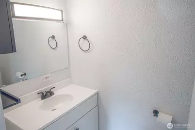 6438 Tracyton Boulevard NW, Bremerton, WA 98311 - Photo 17