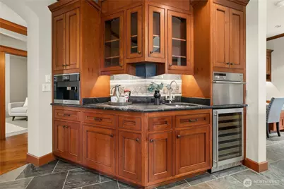 21241 SE 40th Street, Sammamish, WA 98075 - Photo 13