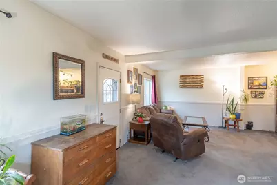 1129 S 61st Street, Tacoma, WA 98408 - Photo 11
