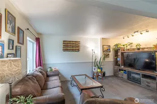 1129 S 61st St, Tacoma, WA 98408 - Photo 7