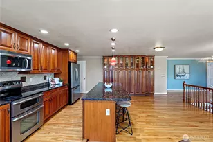 210 Champion St, Steilacoom, WA 98388 - Photo 11