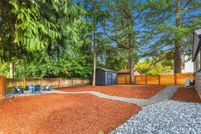 3701 SW 105th Street, Seattle, WA 98146 - Photo 39