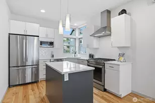 4314 Whitman Ave N, Seattle, WA 98103 - Photo 7
