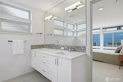 4314 Whitman Avenue N #B, Seattle, WA 98103 - Photo 17
