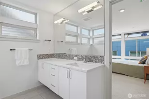 4314 Whitman Ave N, Seattle, WA 98103 - Photo 17