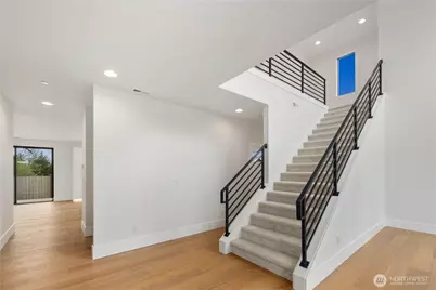 7615 NE 198th Court, Kenmore, WA 98028 - Photo 5