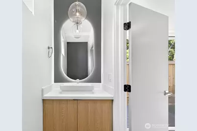 1220 NE 100th Street, Seattle, WA 98125 - Photo 15