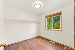 1220 N 12th Pl, Mount Vernon, WA 98273 - Photo 13