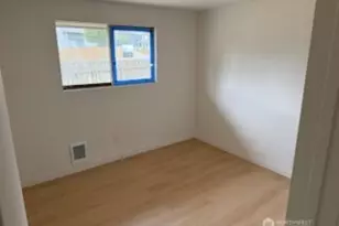 3103 26th Street S, Everett, WA 98201 - Photo 11