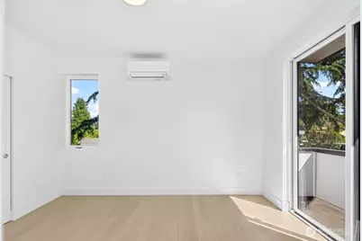 1218 NE 100th Street, Seattle, WA 98125 - Photo 15