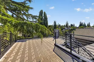 1218 NE 100th St, Seattle, WA 98125 - Photo 23