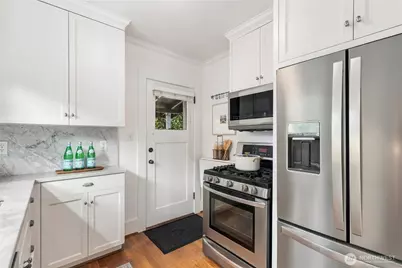3613 35th Avenue SW, Seattle, WA 98126 - Photo 13