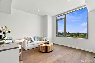 10232 NE 10th St, Bellevue, WA 98004 - Photo 11