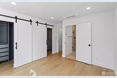 6318 41st Avenue SW #4, Seattle, WA 98136 - Photo 17