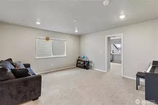 12925 178th St Ct E, Puyallup, WA 98374 - Photo 15