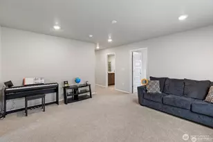 12925 178th St Ct E, Puyallup, WA 98374 - Photo 13