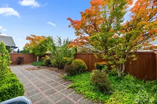 8654 Bainbridge Loop NE, Olympia, WA 98516 - Photo 29
