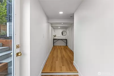 618 N 125th Street, Seattle, WA 98133 - Photo 21