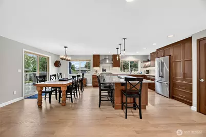 2315 SW 118th Court, Burien, WA 98146 - Photo 7