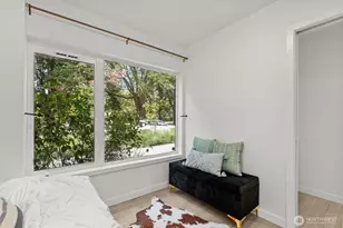 716 11th Ave E, Seattle, WA 98102 - Photo 19