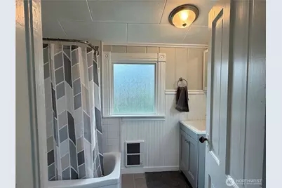 105 SE Pope Avenue, Wilbur, WA 99185 - Photo 21