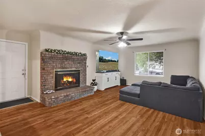 1390 Cedar Avenue, Marysville, WA 98270 - Photo 3