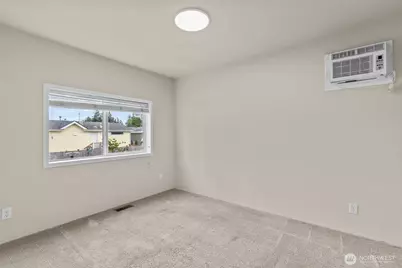 14322 Admiralty Way #12, Lynnwood, WA 98087 - Photo 9
