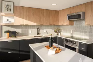 2125 1st Ave, Seattle, WA 98121 - Photo 9