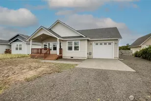 1092 Crestshire Loop SW, Ocean Shores, WA 98569 - Photo 23