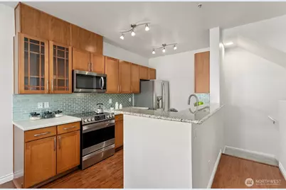 2952 SW Raymond Street, Seattle, WA 98126 - Photo 13