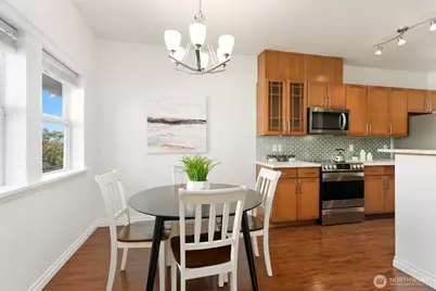 2952 SW Raymond Street, Seattle, WA 98126 - Photo 7
