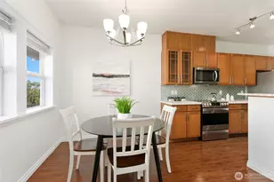 2952 SW Raymond St, Seattle, WA 98126 - Photo 7
