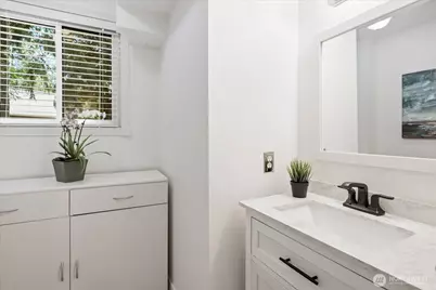 22414 NE 12th Court, Sammamish, WA 98074 - Photo 19