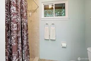 22414 NE 12th Ct, Sammamish, WA 98074 - Photo 29
