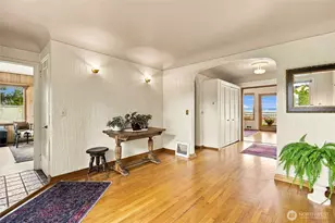 202 Alverson Blvd, Everett, WA 98201 - Photo 3