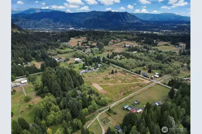 11301 Grandview Road, Arlington, WA 98223 - Photo 13